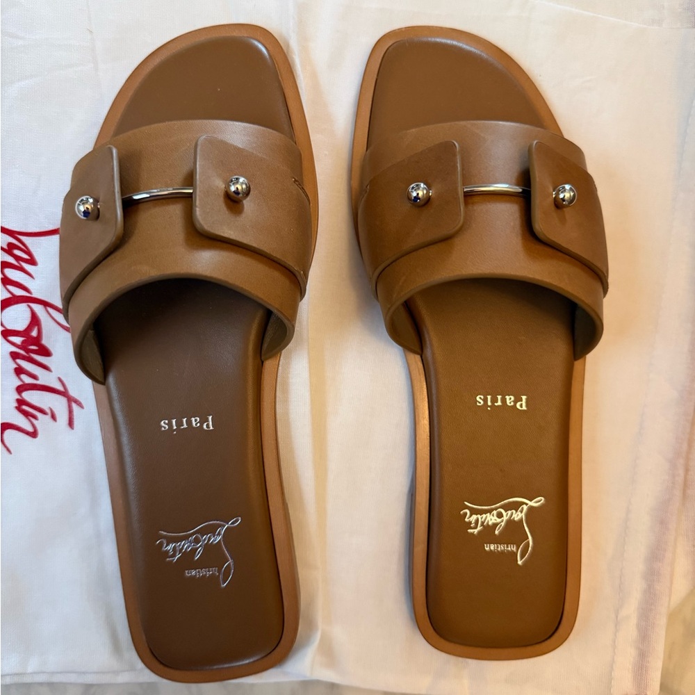 Christian Louboutin Terra Flats